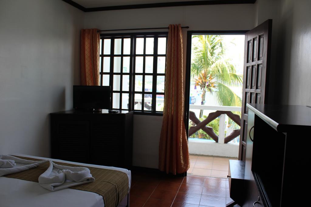 Subiza Beach Resort Olongapo Exterior foto