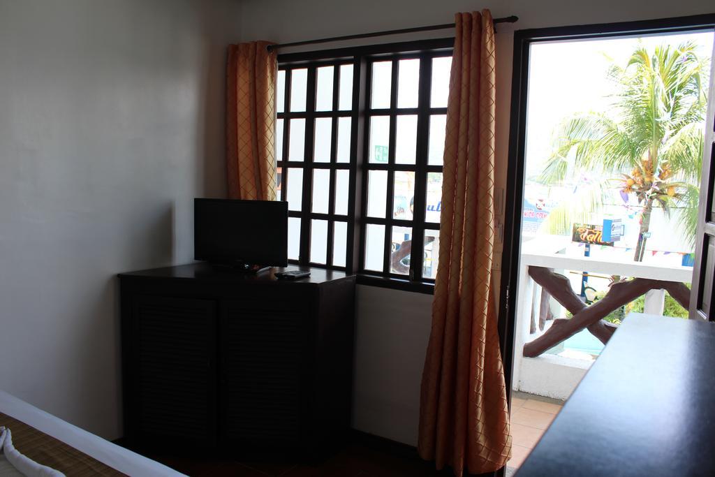 Subiza Beach Resort Olongapo Exterior foto